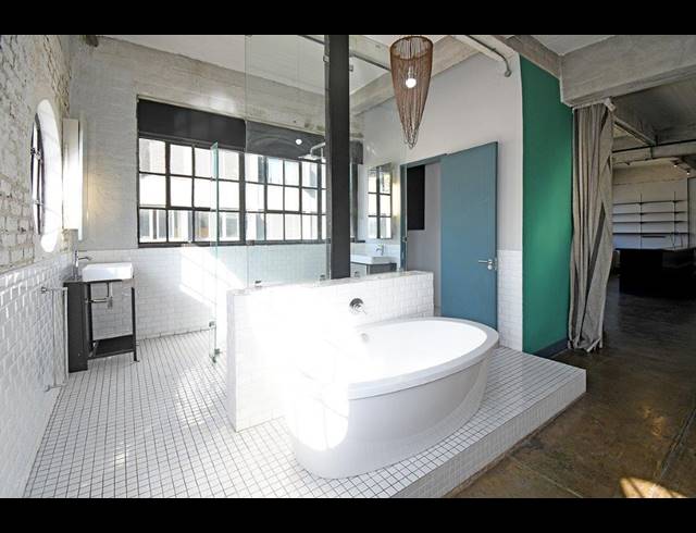 1 BEDROOM APARTMENT FOR SALE IN MABONENG